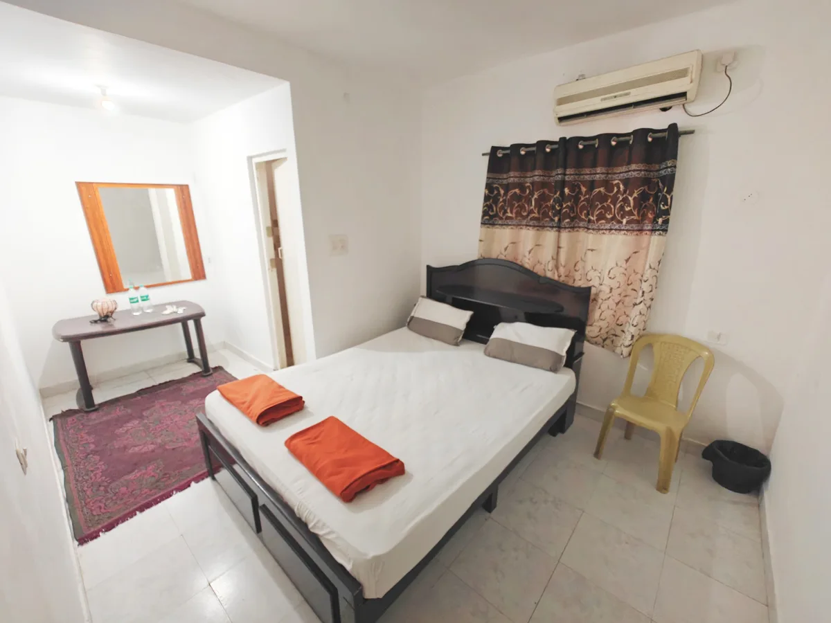 Aalaya Block Room Amenities